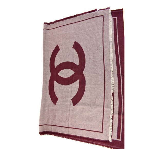 CHANEL: Burgundy, "CC" Logo Cashmere/Silk Scarf mw - Picture 5 of 13